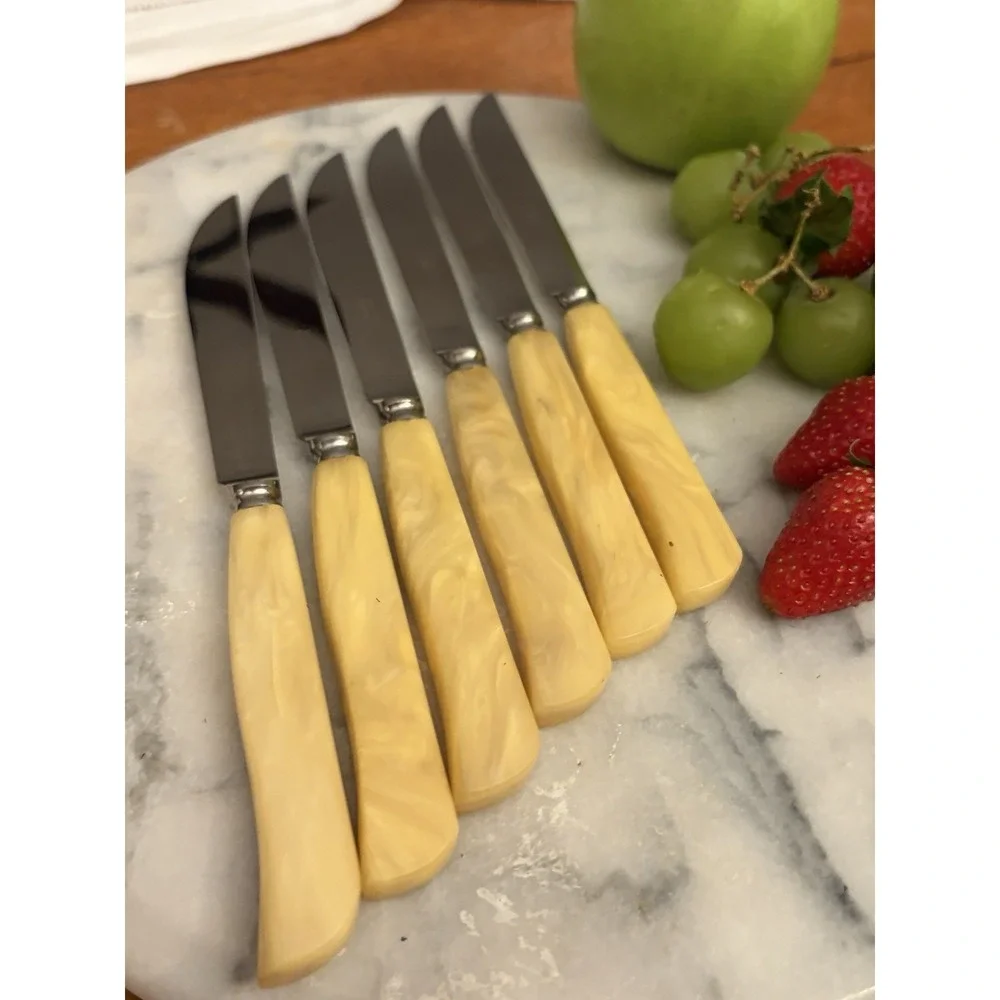 Vintage Robeson Steak Knives Cream Butter Swirl Handles Set Of 5